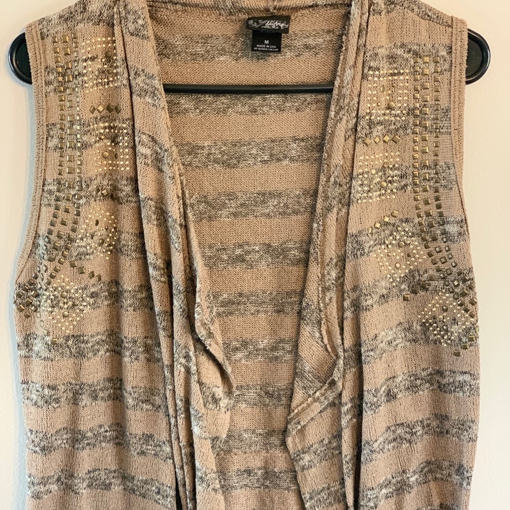 Daytrip sweater vest